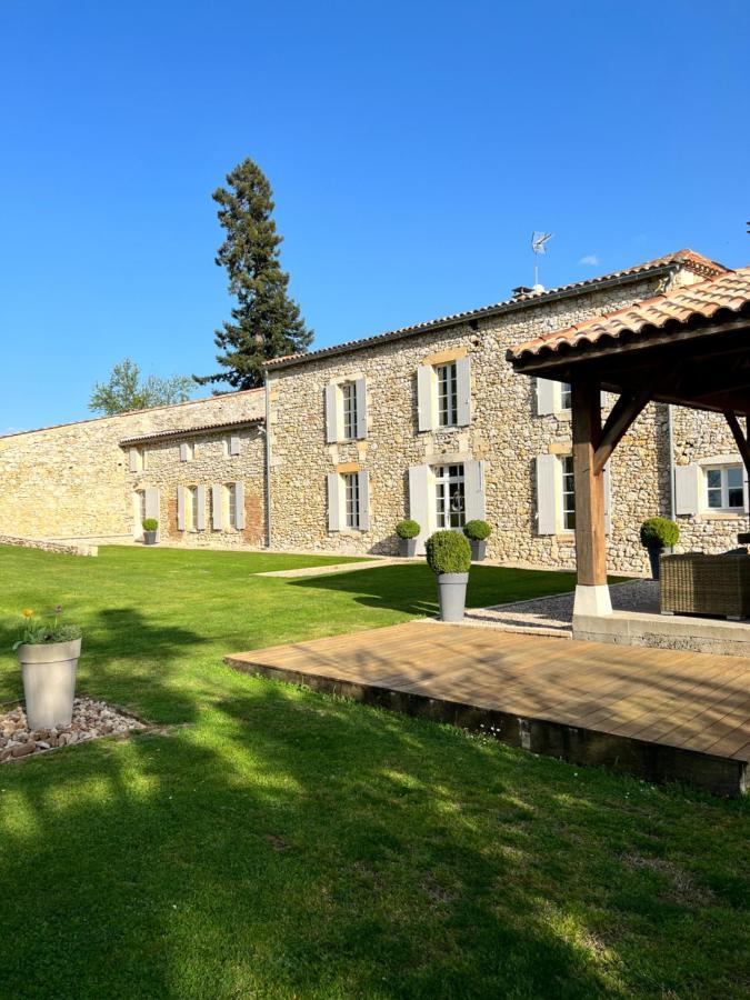 Bed and Breakfast La Girarde Saint-Quentin-de-Caplong Екстер'єр фото