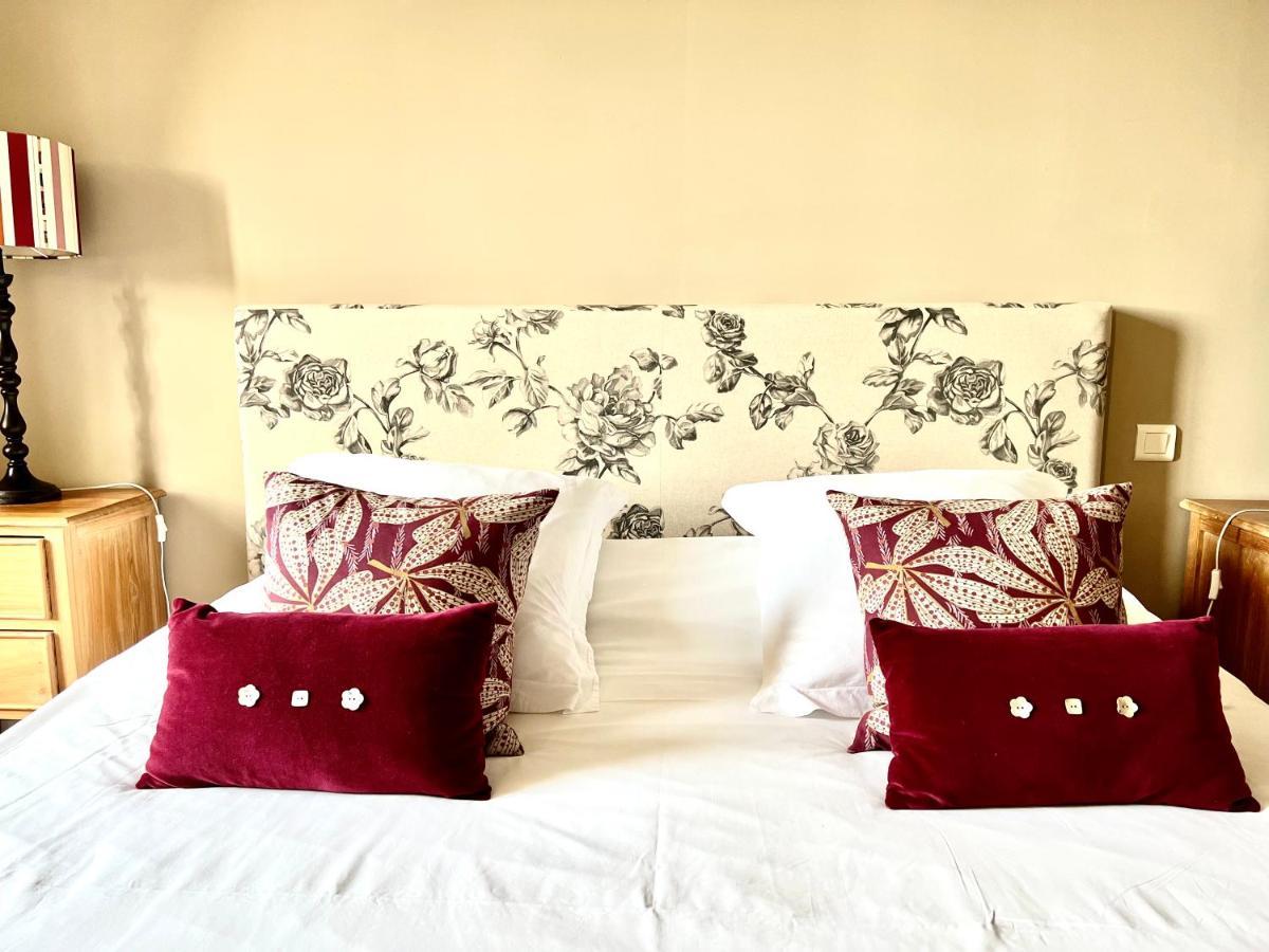 Bed and Breakfast La Girarde Saint-Quentin-de-Caplong Екстер'єр фото