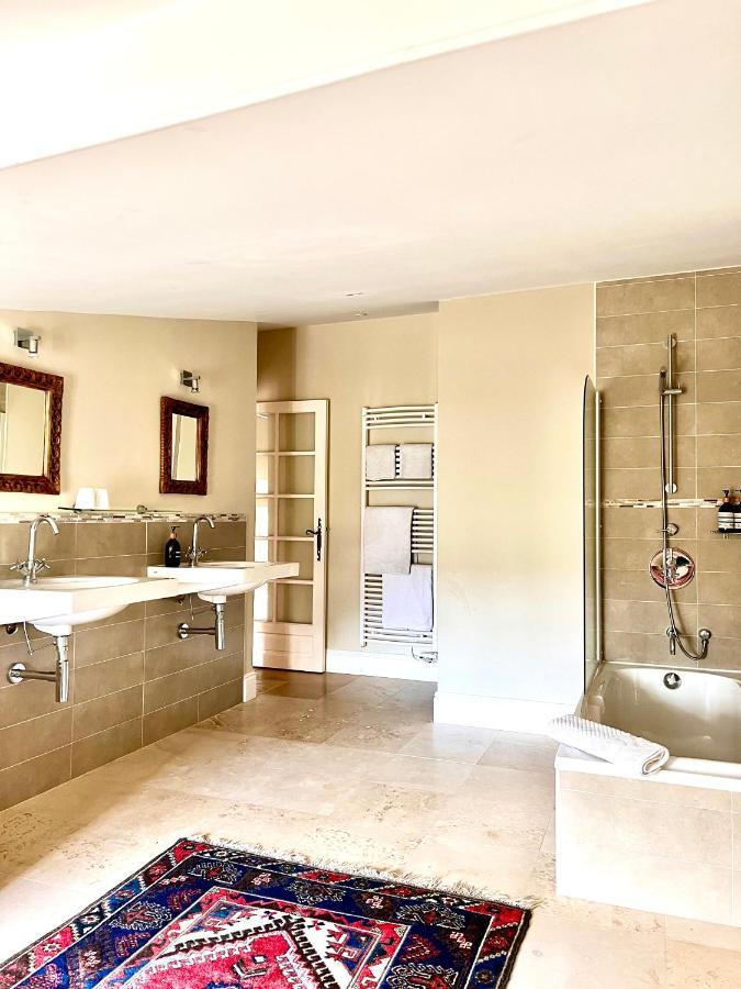 Bed and Breakfast La Girarde Saint-Quentin-de-Caplong Екстер'єр фото