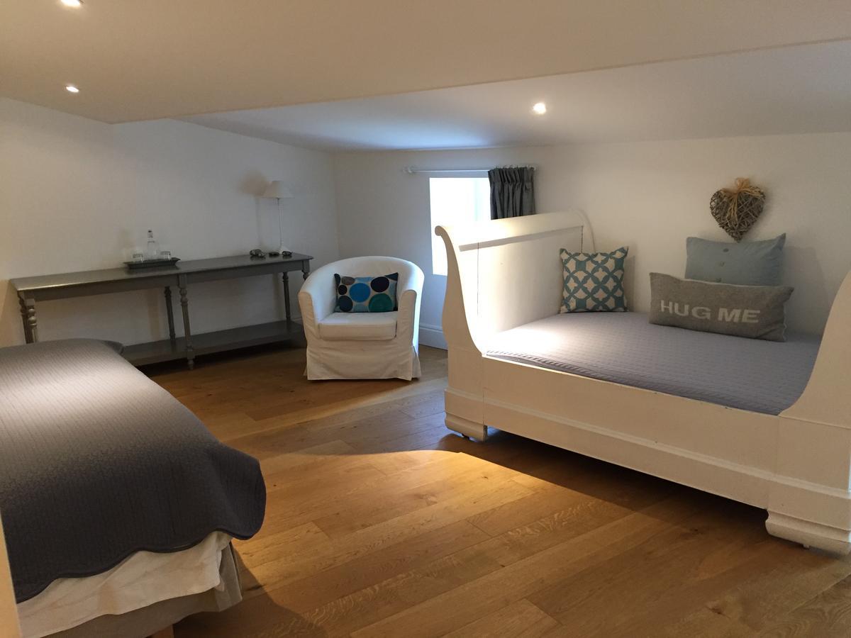 Bed and Breakfast La Girarde Saint-Quentin-de-Caplong Екстер'єр фото