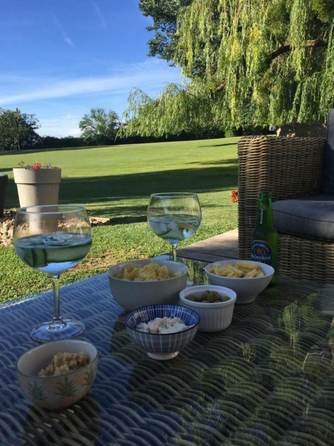 Bed and Breakfast La Girarde Saint-Quentin-de-Caplong Екстер'єр фото